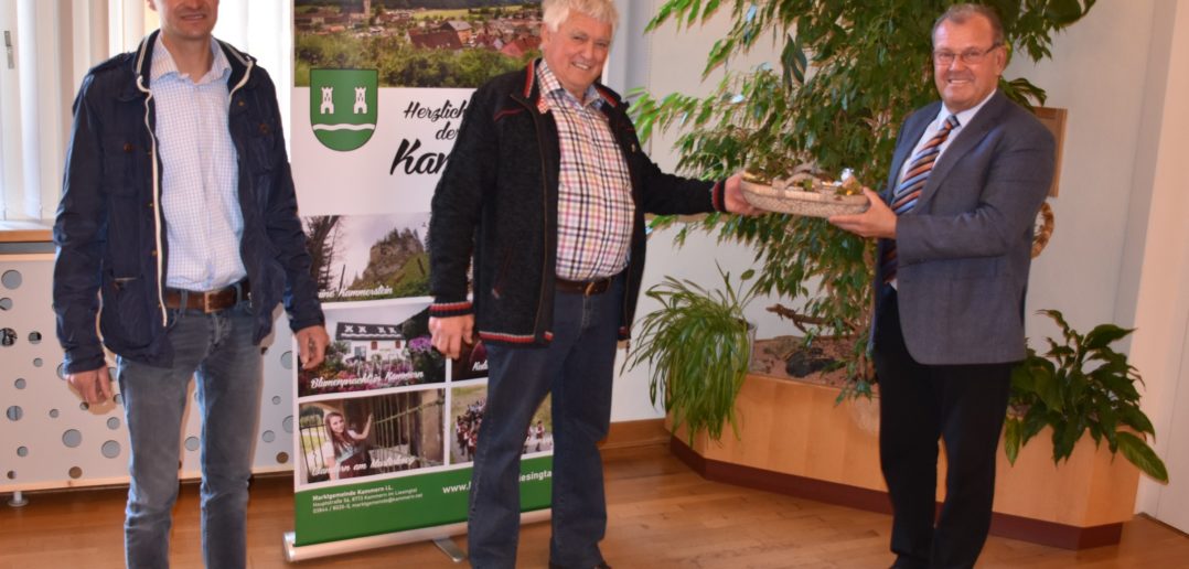 Örtlicher Vertreter der Grundverkehrskommission (v.l. Ing. Siegfried Steinegger, Hubert Zötsch, Bgm. Karl Dobnigg)